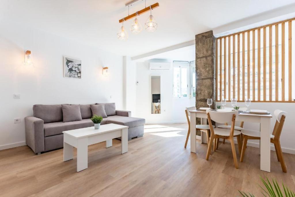 Super Loft Plazamar Torre Del Mar 2 Huesped Playa Apartment Bagian luar foto