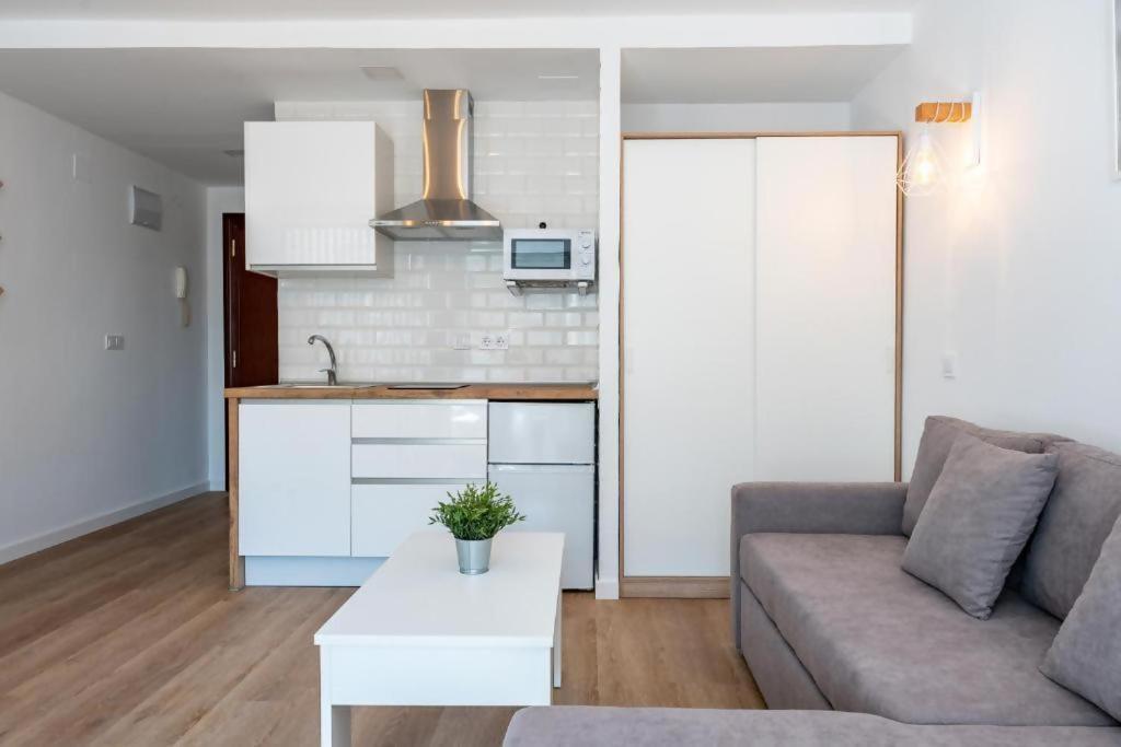 Super Loft Plazamar Torre Del Mar 2 Huesped Playa Apartment Bagian luar foto