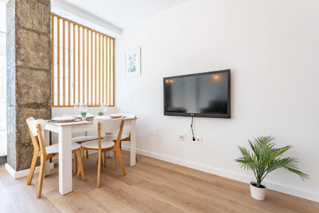 Super Loft Plazamar Torre Del Mar 2 Huesped Playa Apartment Bagian luar foto