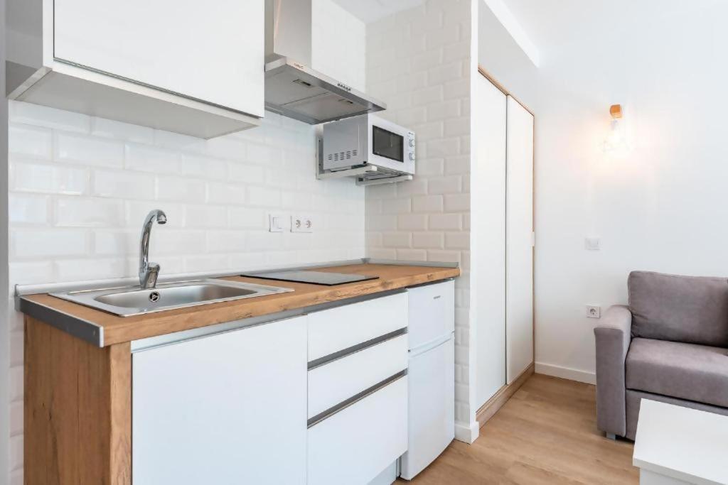 Super Loft Plazamar Torre Del Mar 2 Huesped Playa Apartment Bagian luar foto