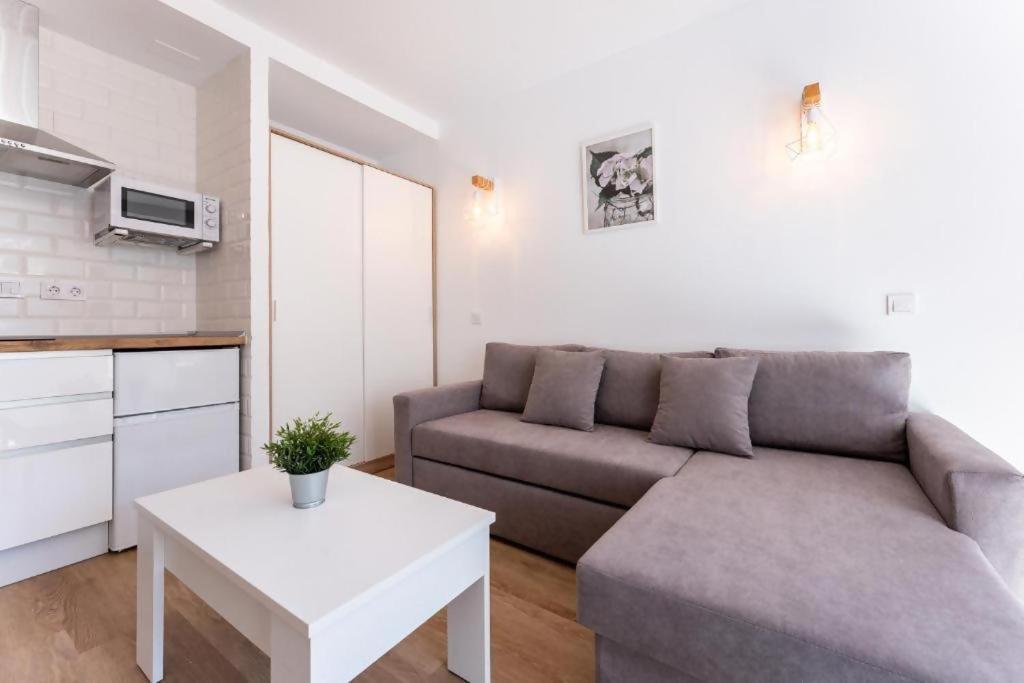 Super Loft Plazamar Torre Del Mar 2 Huesped Playa Apartment Bagian luar foto